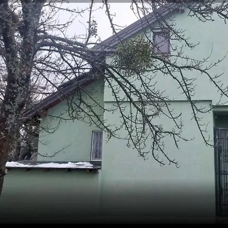 Vikendica Vikendica Ahatovici
