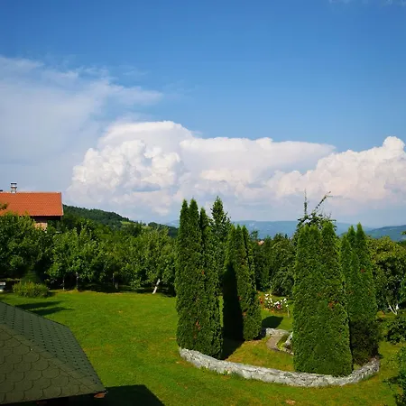 Holiday home Vikendica Ahatovici