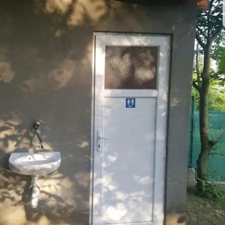 Vikendica Ahatovici